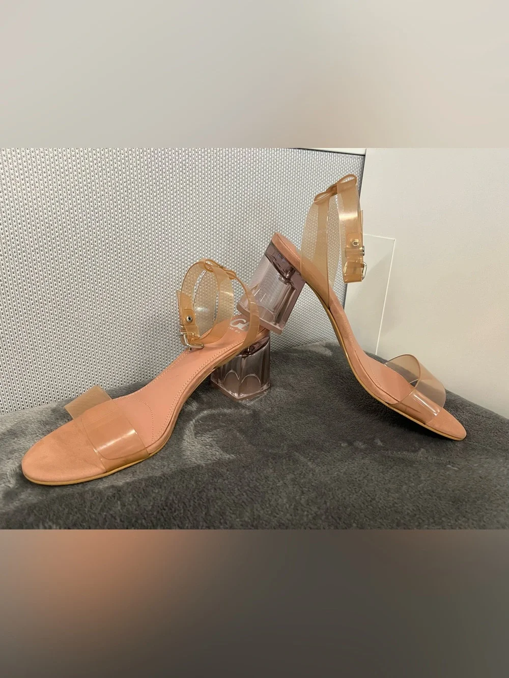 Gianni Bini Clear Block Heel Vinyl Strap Sandals in Nude. Padded footbed. 7.5